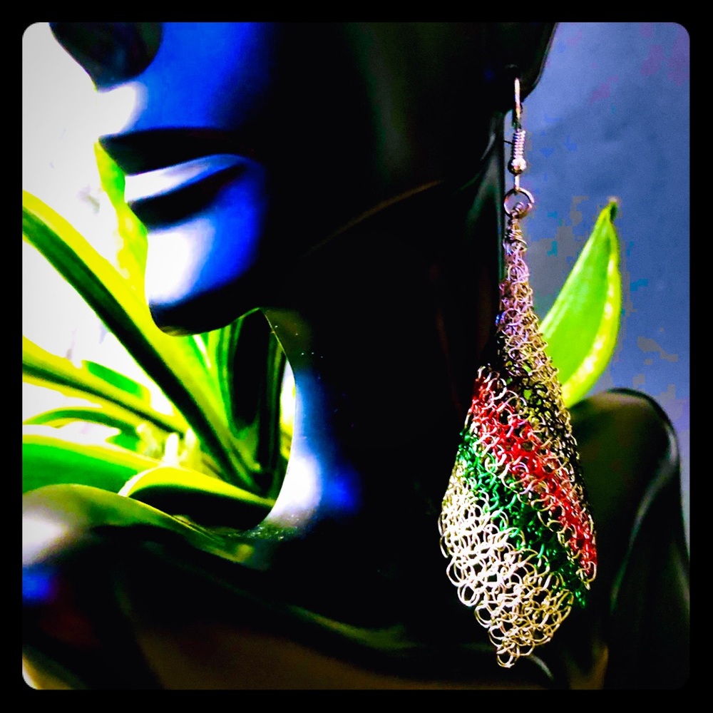 Calla Lily Gucci-esque Wire crochet drop Earrings